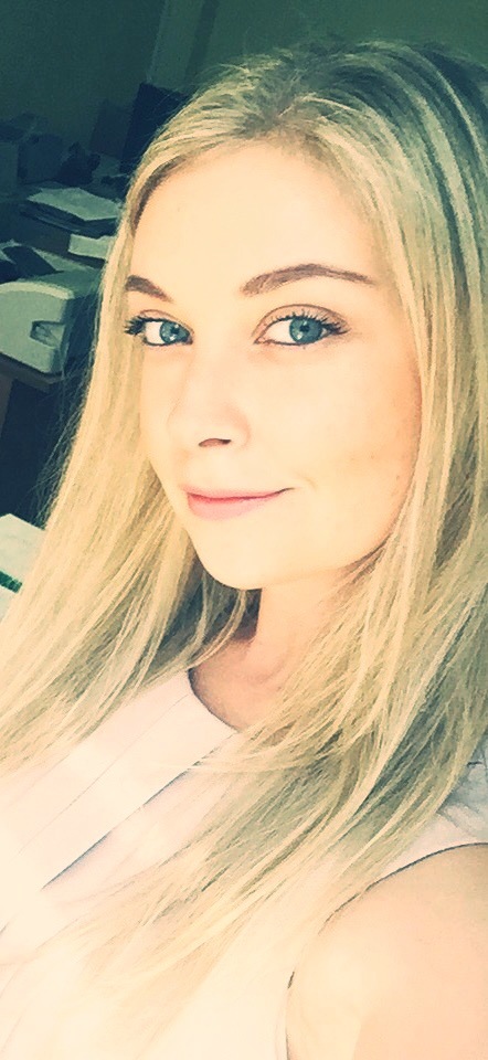 Alya 32 года