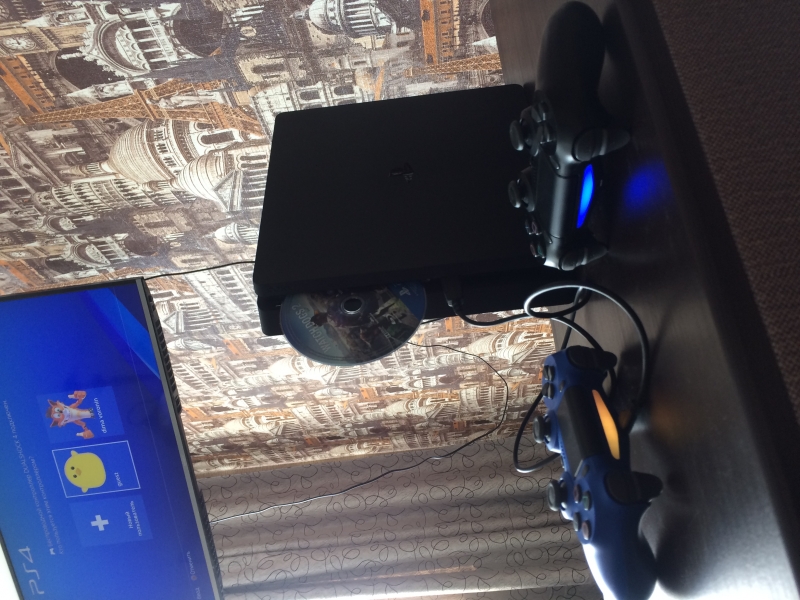 Игровая консоль PlayStation 4 Slim 500GB